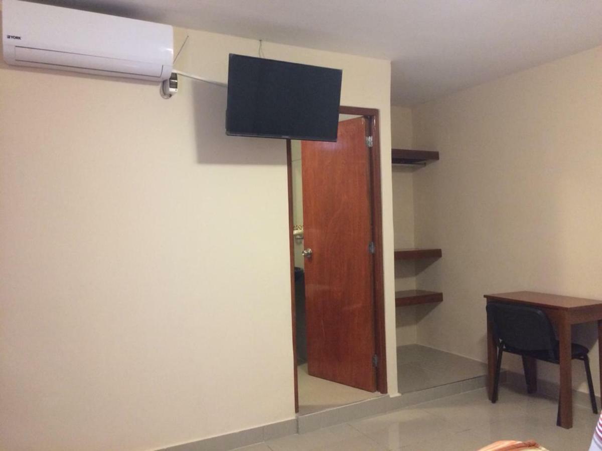 Tariri Hotel Pucallpa Zewnętrze zdjęcie